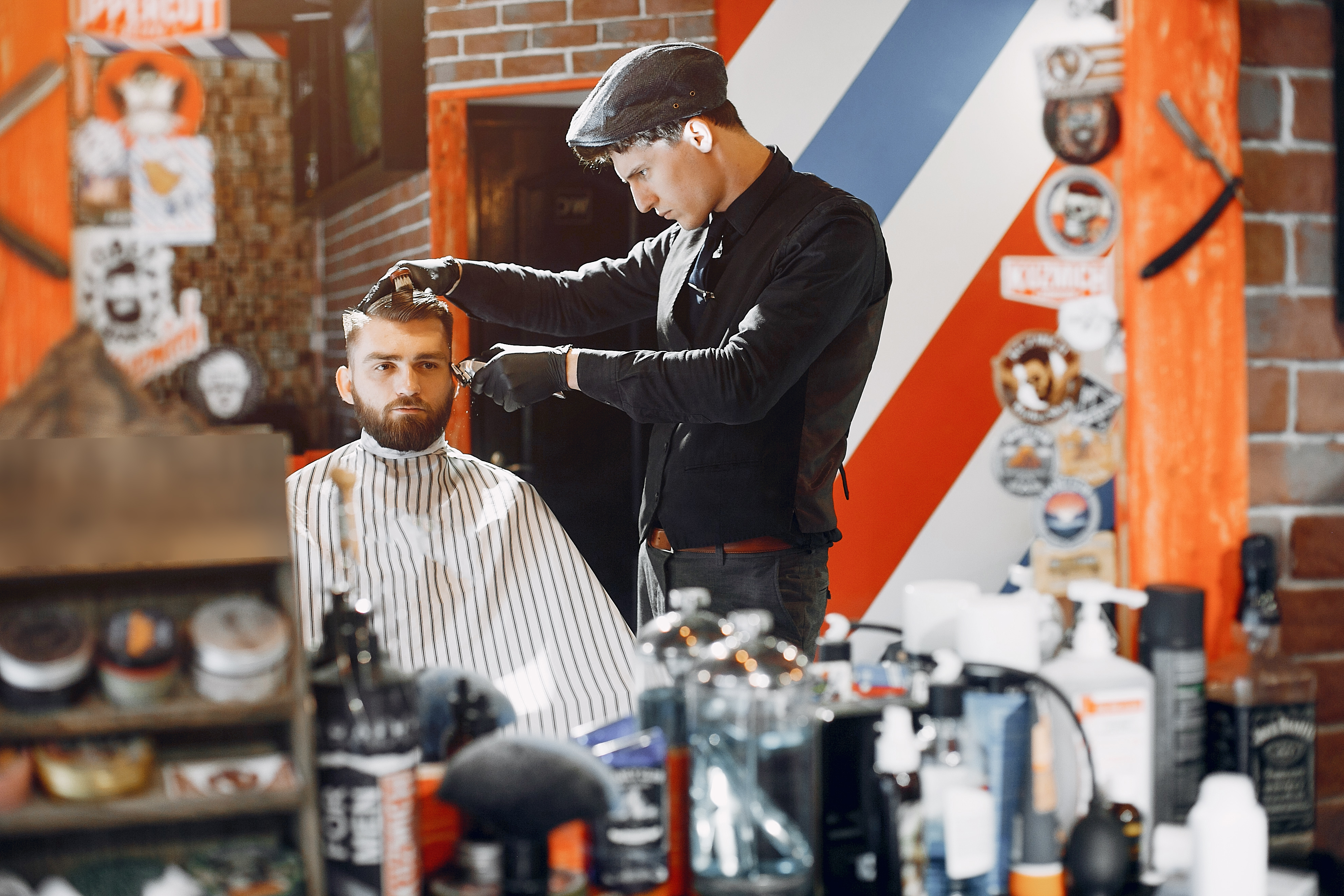 10 Rekomendasi Franchise Barbershop Paling Menguntungkan