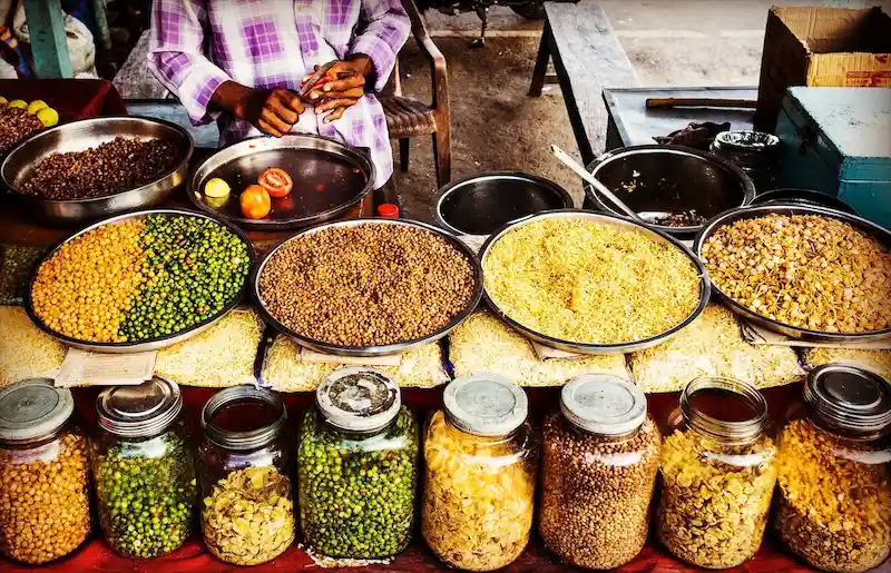 Belanja Bahan Pangan di Pasar Tradisional